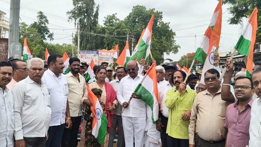 ಭಾರತದ ನಾರಿಯರ ಕುಂಕುಮಕ್ಕೆ ಧಕ್ಕೆ ತಂದವರಿಗೆ ತಕ್ಕಶಾಸ್ತಿ ಮಾಡಲಾಗಿದೆ-ವಜ್ಜಲ್