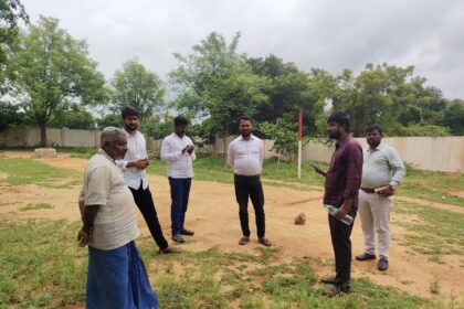 ಈಚನಾಳ:ವಾಲಿಬಾಲ್ ಗ್ರೌಂಡ ಒಂದುಕಡೆ, ಅಧಿಕಾರಿ ಭೇಟಿ ಮತ್ತೊಂದು ಕಡೆ, ಕಾಮಗಾರಿ ಯಾವಕಡೆ..?